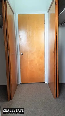 Rented by ZealEstate Group Inc | media 29