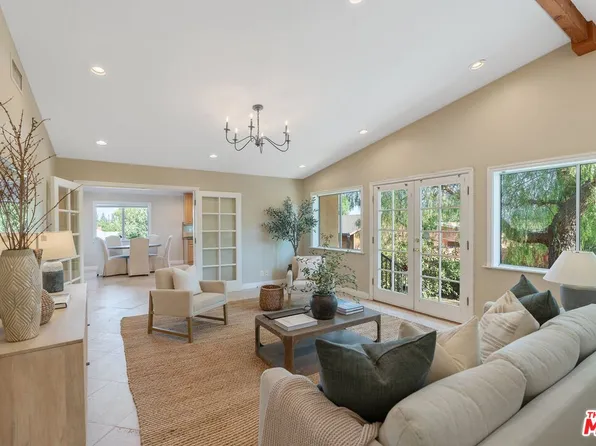 21022 San Jose St, Chatsworth, CA 91311