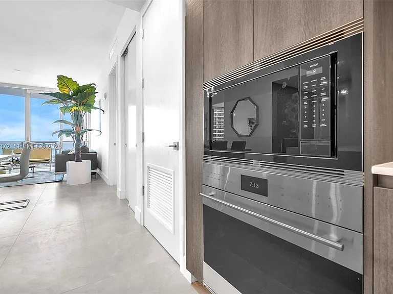 17550 Collins Ave #504 — Photo 24