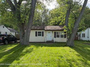 6444 Sommerset Rd, Lansing, MI 48911