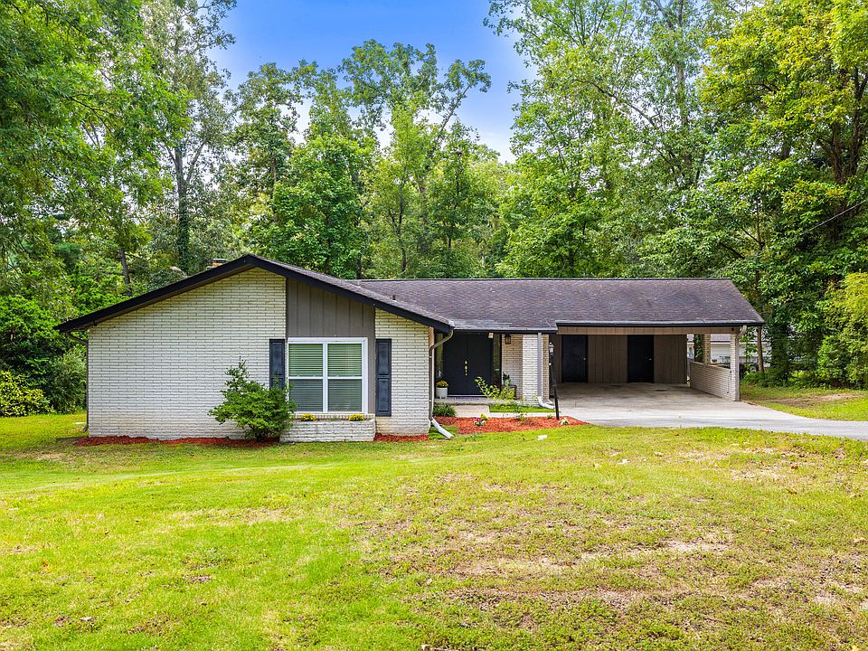 1st image of 221 Riderwood Dr