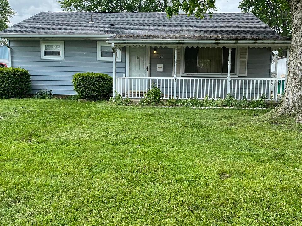 1st image of 350 Madison Dr S