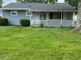 350 Madison Dr S, West Jefferson, OH 43162