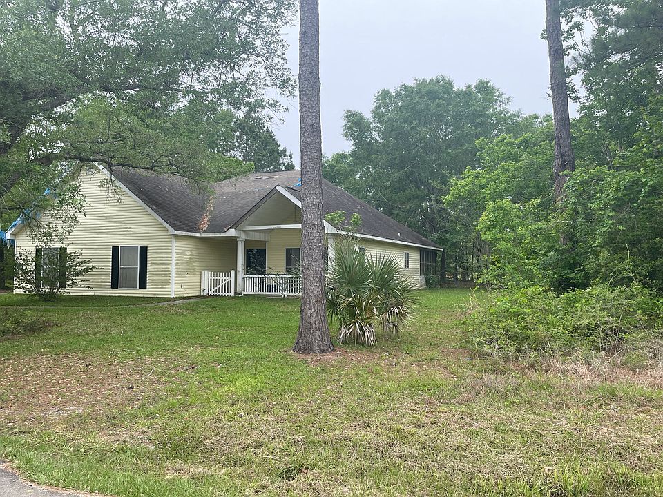 1304 Ryan St, Waveland, MS 39576 Zillow