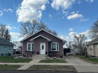920 E 6th Ave, Mitchell, SD 57301