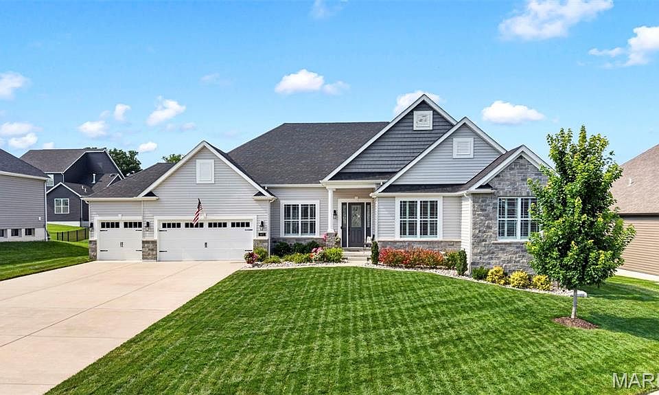 1st image of 407 Tomahawk Ridge Ct