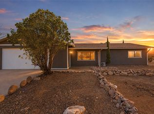 6365 N Valley View Ct, Kingman, AZ 86409