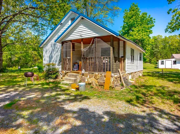 603 Razorback Dr, Clinton, AR 72031