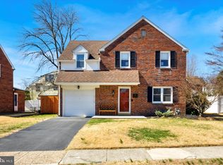 22 S Mansfield Rd, Lansdowne, PA 19050