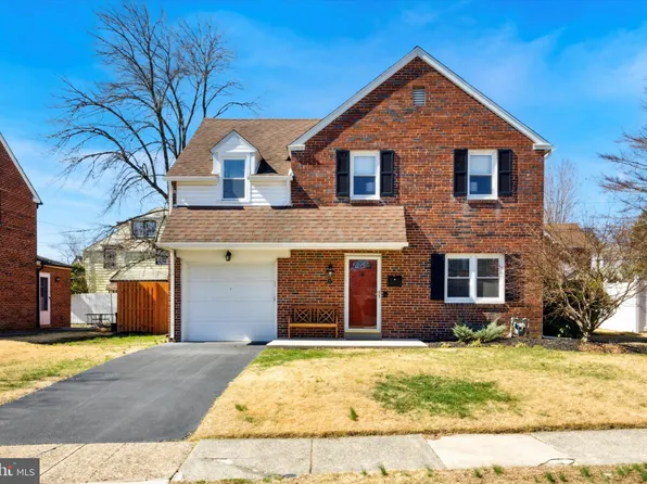 22 S Mansfield Rd, Lansdowne, PA 19050