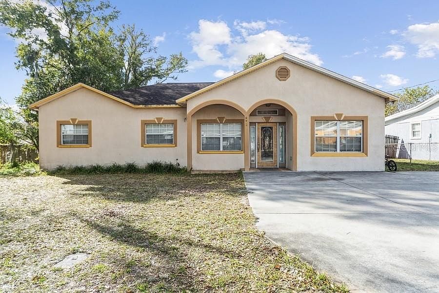 2 Bedroom Homes for Sale in Lake Wales, FL - RocketHomes