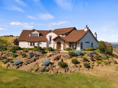 1893 Young Grade Rd, Yakima, WA, 98908