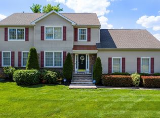 172 Milton Ave, Cliffwood, NJ 07721