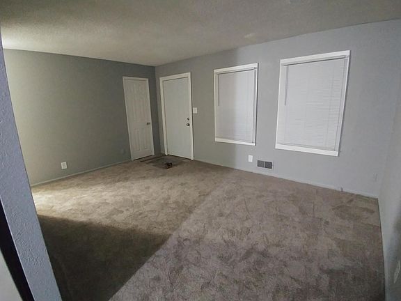 4th image of 3515 E 69th St
