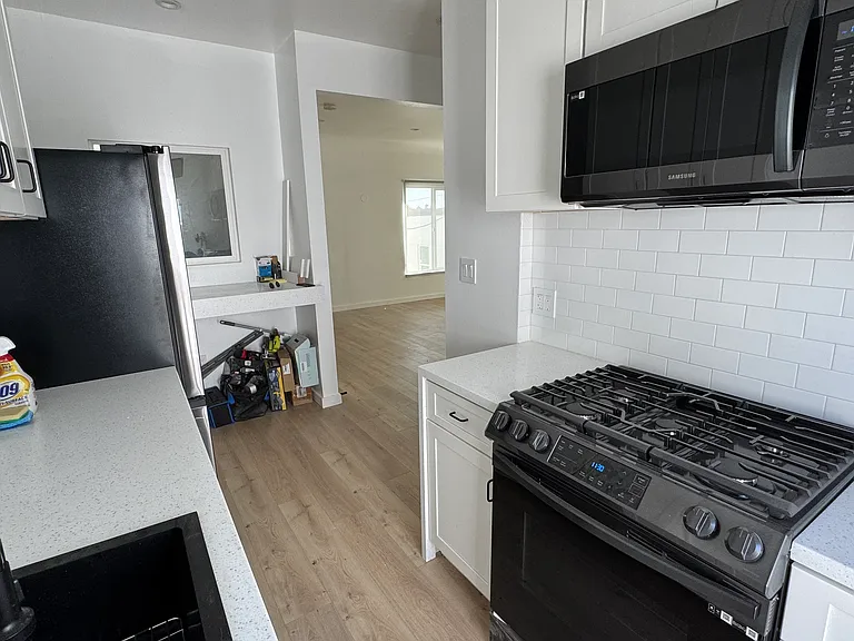 1255 S Muirfield Rd #1257.5 — Photo 17