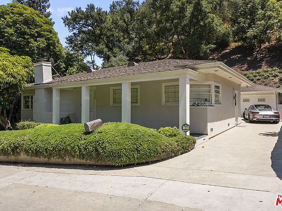 2nd image of 10630 Somma Way