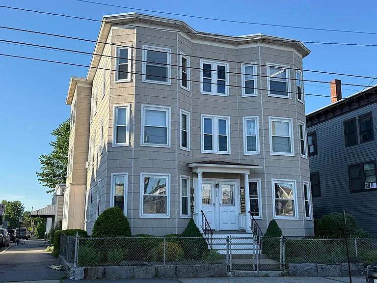 135 Amory St #5 — Photo 2