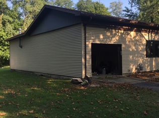 4340 Two Mile Rd, Mount Olive, IL 62069