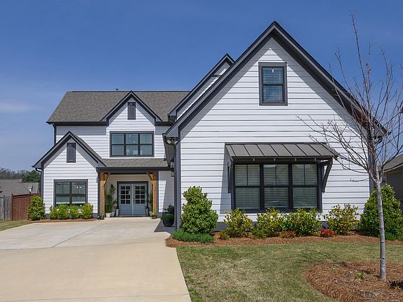 2nd image of 730 Griffin Park Cir
