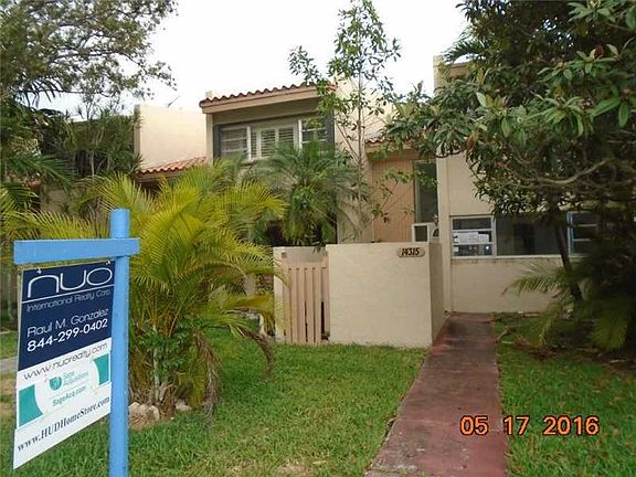 2nd image of 14315 Kendale Lakes Cir #14315
