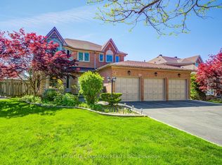 32 Dumfries Dr, Markham, ON L6C1R9
