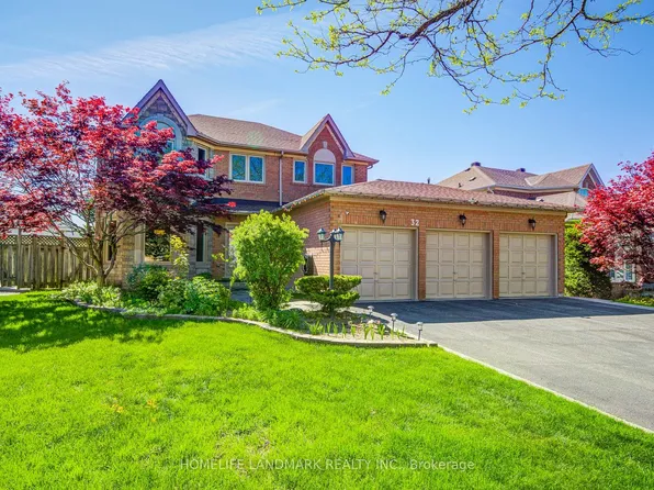 32 Dumfries Dr, Markham, ON L6C 1R9