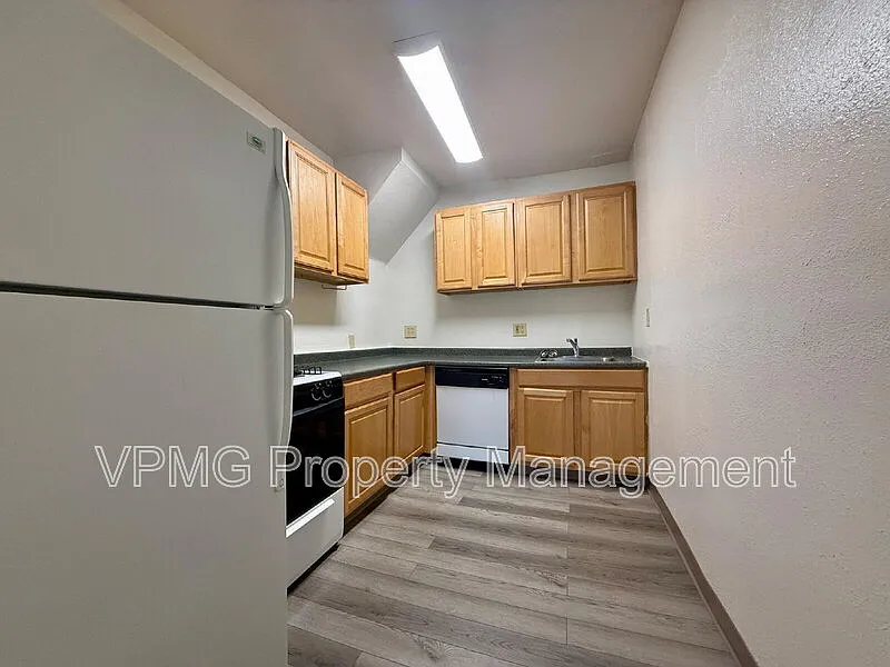 1 bed, 1.0 bath, 600 sqft, $1,175 — Photo 4
