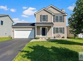 3856 Powder Ridge Rd, Grove City, OH 43123