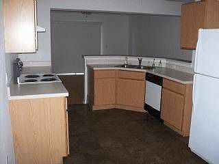 4th image of 9619 Water Fern Cir