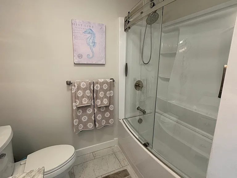 503 Main St #9 — Photo 16