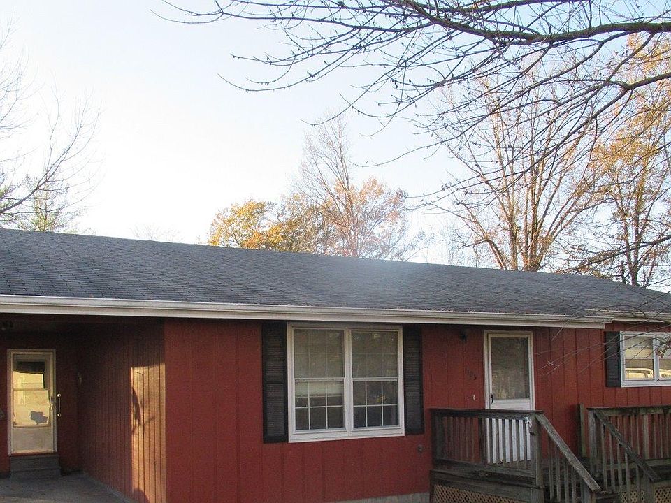 1st image of 1103 Brook Ln