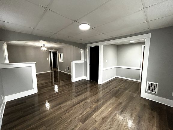 2nd image of 198 Columbus Ave #2