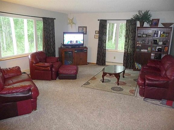 5th image of 230 Sunny Hills Dr