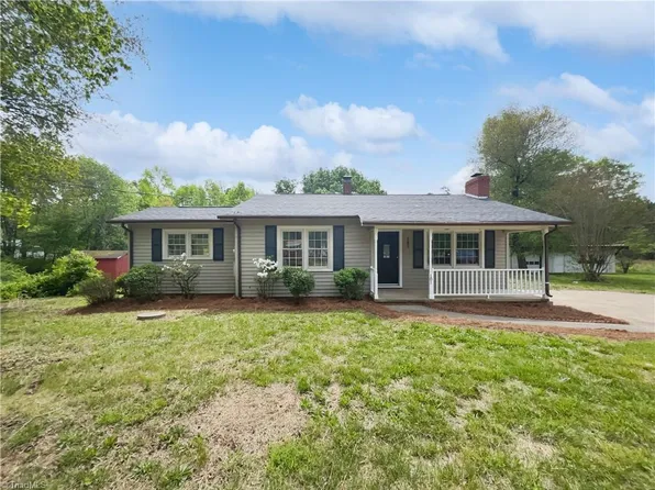181 Jenkins Rd, Lexington, NC 27295