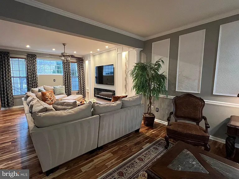 1116 S Olmsted Pkwy — Photo 18