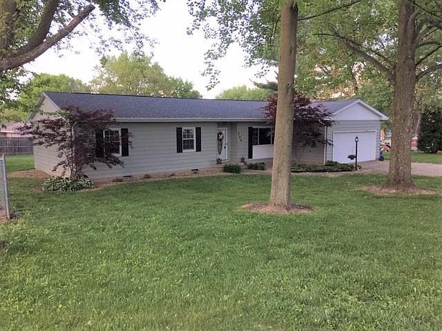 1st image of 704 W Vermillion St
