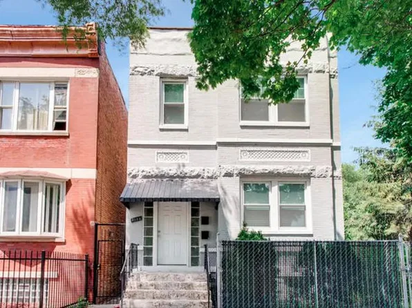 3138 W Polk St #1, Chicago, IL 60612