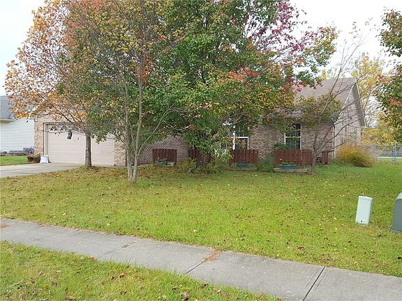 2nd image of 198 Bumblebee Ct