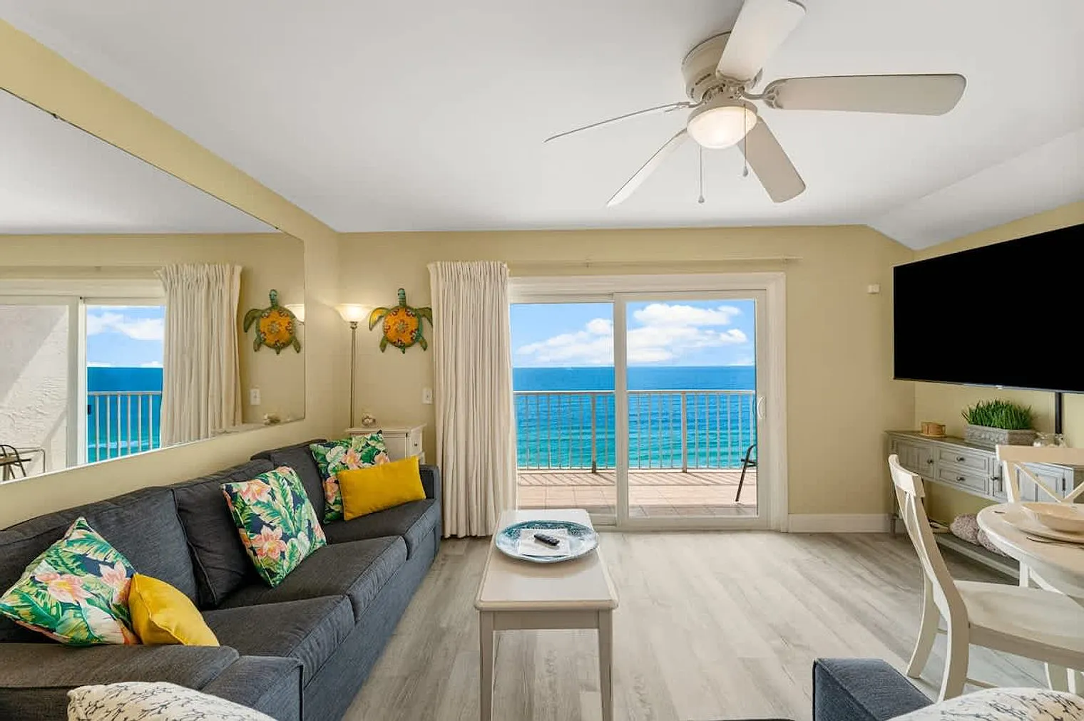 1 bed, 1.0 bath, 731 sqft, $1,383 — Photo 1