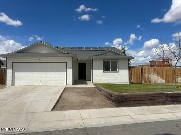 1252 Wadsworth Ln, Fernley, NV 89408