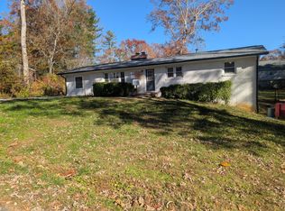 10 N Hudson Ln, Fletcher, NC 28732
