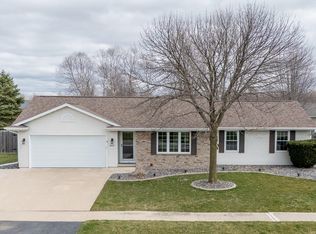 N9184 Johann Dr, Appleton, WI 54915