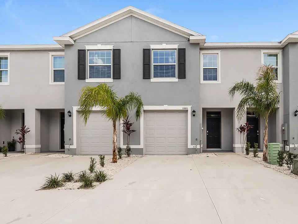 11880 Mountain Retreat Ln