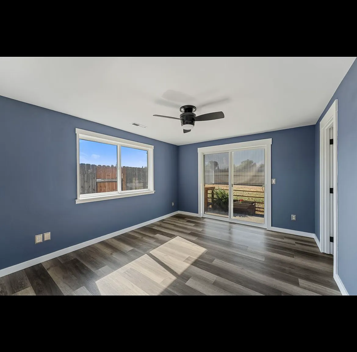 3 bed, 1248 sqft, $2,350 — Photo 4