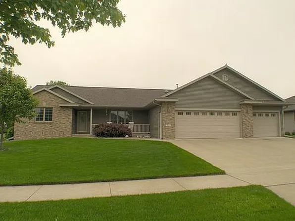 911 Saddlewood STREET, Holmen, WI 54636