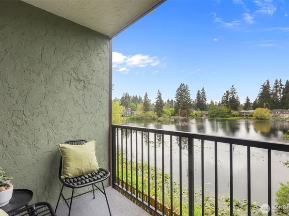 423 75th Street SE #B26, Everett, WA 98203