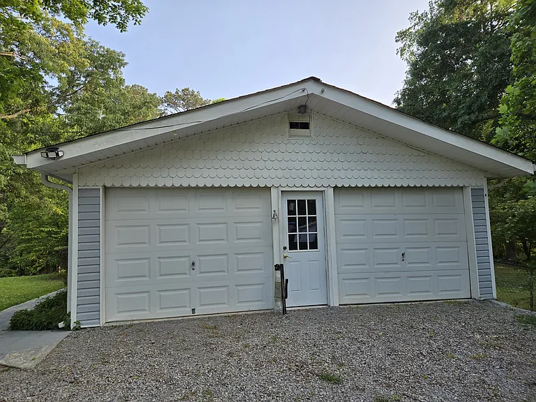 143 County Road 244 — Photo 12