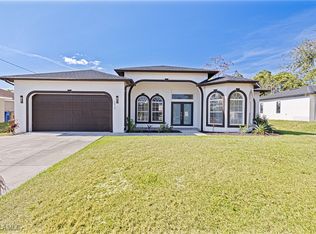 1013 Alfreda Ave, Lehigh Acres, FL 33971