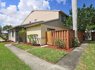 5274 Cedarbend Dr APT 3, Fort Myers, FL 33919
