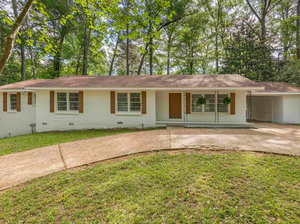 1604 Valley Dr, Ruston, LA 71270